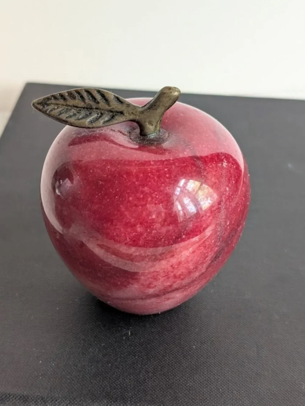 Vintage MCM Polished Marble Alabaster Red Apple Paperweight w/Brass Stem